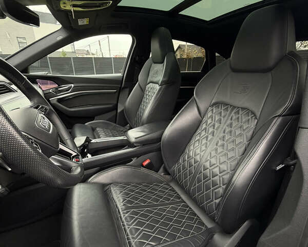 Коричневый Ауди E-Tron, объемом двигателя 0 л и пробегом 80 тыс. км за 44900 $, фото 23 на Automoto.ua