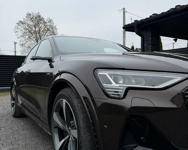 Коричневый Ауди E-Tron, объемом двигателя 0 л и пробегом 80 тыс. км за 44900 $, фото 6 на Automoto.ua