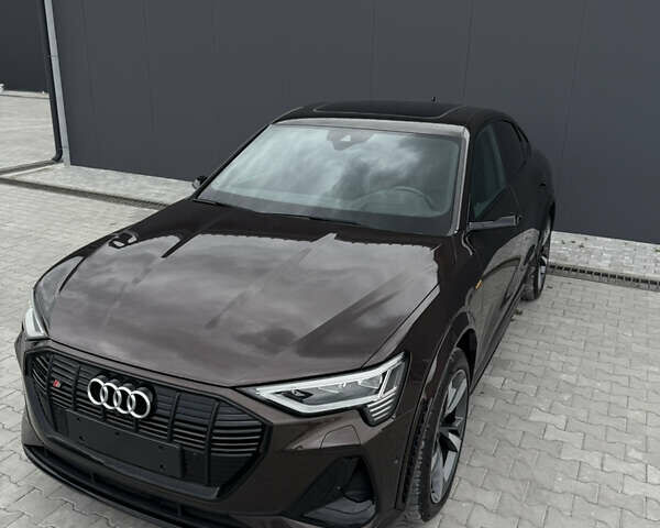 Коричневый Ауди E-Tron, объемом двигателя 0 л и пробегом 73 тыс. км за 45000 $, фото 24 на Automoto.ua