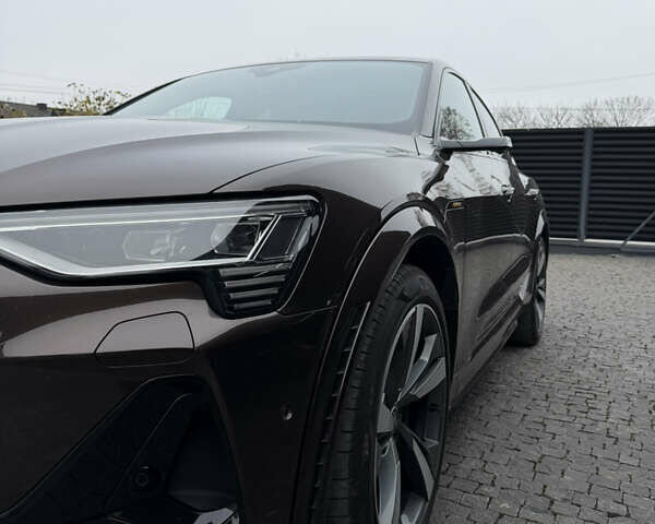 Коричневый Ауди E-Tron, объемом двигателя 0 л и пробегом 80 тыс. км за 44900 $, фото 7 на Automoto.ua