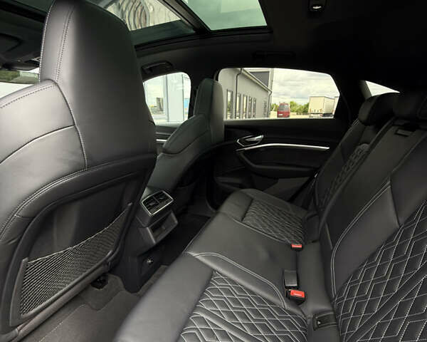 Коричневый Ауди E-Tron, объемом двигателя 0 л и пробегом 73 тыс. км за 45000 $, фото 53 на Automoto.ua