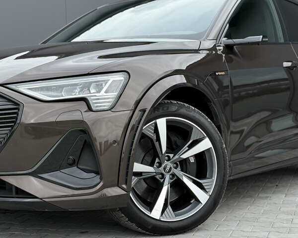 Коричневый Ауди E-Tron, объемом двигателя 0 л и пробегом 73 тыс. км за 45000 $, фото 7 на Automoto.ua