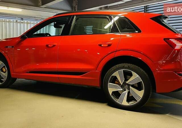 Красный Ауди E-Tron, объемом двигателя 0 л и пробегом 119 тыс. км за 29500 $, фото 26 на Automoto.ua