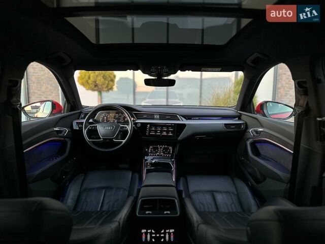 Красный Ауди E-Tron, объемом двигателя 0 л и пробегом 64 тыс. км за 34900 $, фото 69 на Automoto.ua