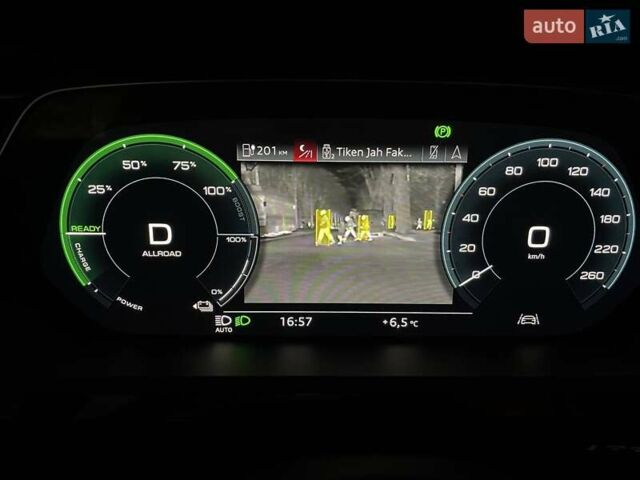 Красный Ауди E-Tron, объемом двигателя 0 л и пробегом 119 тыс. км за 29500 $, фото 53 на Automoto.ua