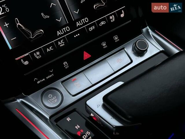 Красный Ауди E-Tron, объемом двигателя 0 л и пробегом 64 тыс. км за 34900 $, фото 84 на Automoto.ua