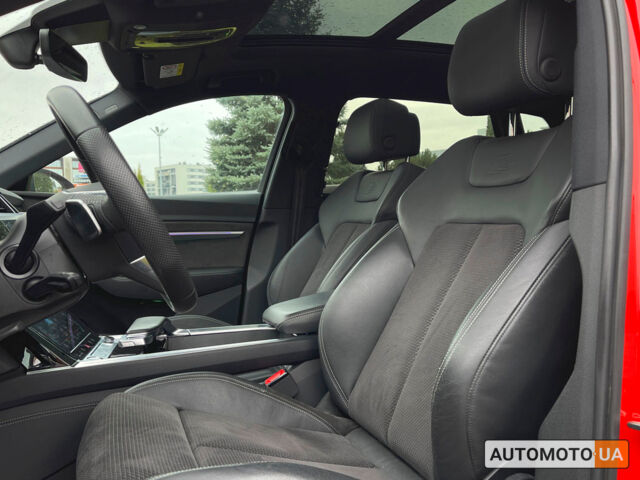 Красный Ауди E-Tron, объемом двигателя 95 л и пробегом 29 тыс. км за 38900 $, фото 16 на Automoto.ua