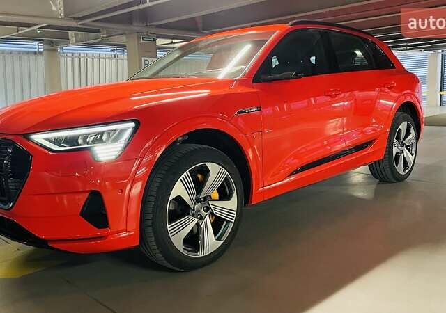 Красный Ауди E-Tron, объемом двигателя 0 л и пробегом 119 тыс. км за 29500 $, фото 11 на Automoto.ua