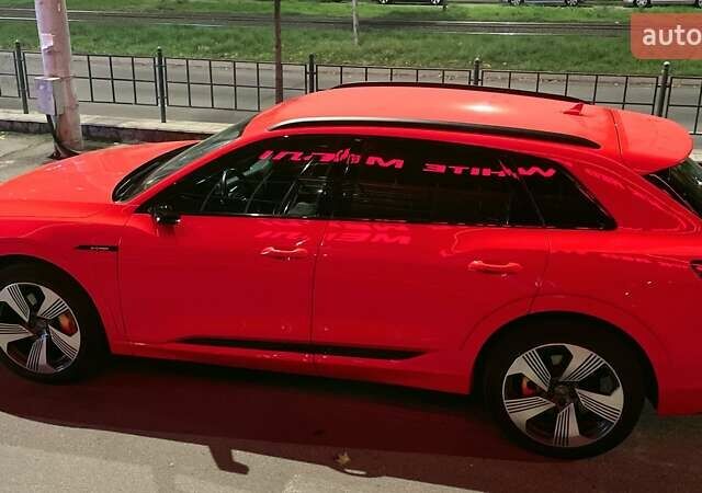 Красный Ауди E-Tron, объемом двигателя 0 л и пробегом 119 тыс. км за 29500 $, фото 57 на Automoto.ua