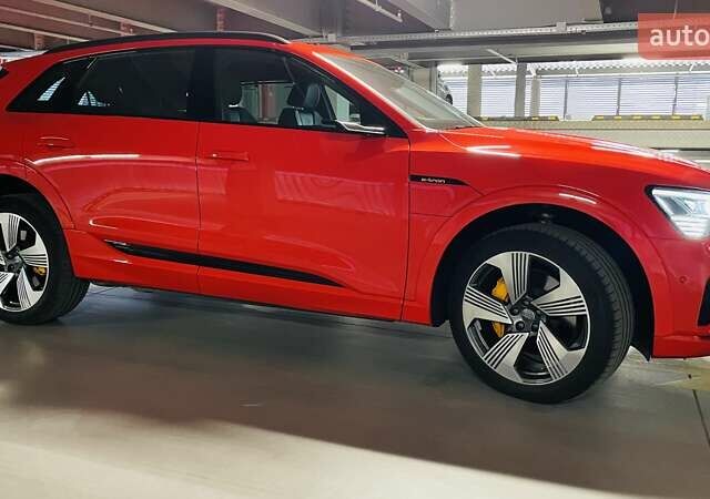 Красный Ауди E-Tron, объемом двигателя 0 л и пробегом 119 тыс. км за 29500 $, фото 19 на Automoto.ua