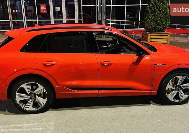 Красный Ауди E-Tron, объемом двигателя 0 л и пробегом 119 тыс. км за 29500 $, фото 8 на Automoto.ua