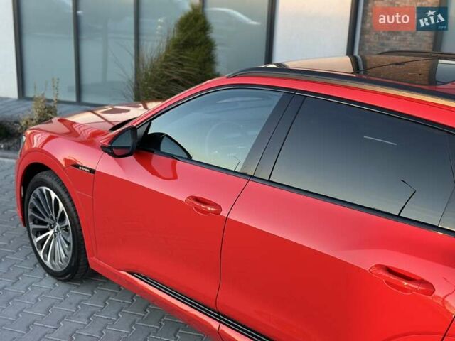 Красный Ауди E-Tron, объемом двигателя 0 л и пробегом 64 тыс. км за 34900 $, фото 11 на Automoto.ua