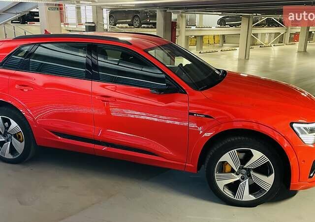 Красный Ауди E-Tron, объемом двигателя 0 л и пробегом 119 тыс. км за 29500 $, фото 28 на Automoto.ua