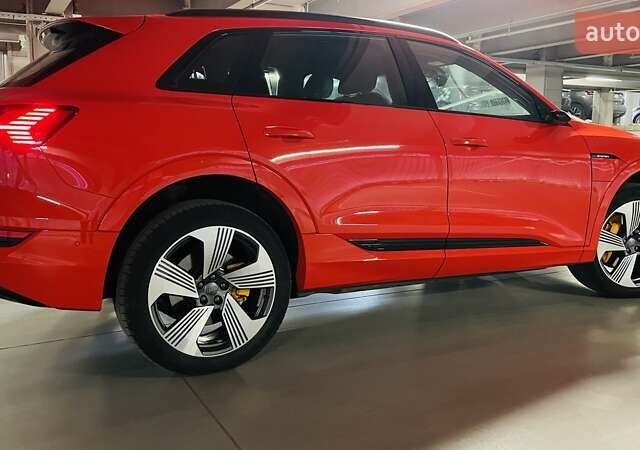 Красный Ауди E-Tron, объемом двигателя 0 л и пробегом 119 тыс. км за 29500 $, фото 17 на Automoto.ua