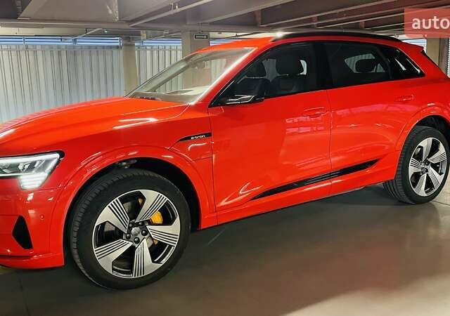 Красный Ауди E-Tron, объемом двигателя 0 л и пробегом 119 тыс. км за 29500 $, фото 10 на Automoto.ua