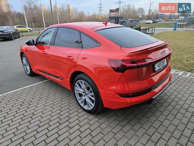 Червоний Ауді E-Tron, об'ємом двигуна 0 л та пробігом 130 тис. км за 35888 $, фото 22 на Automoto.ua