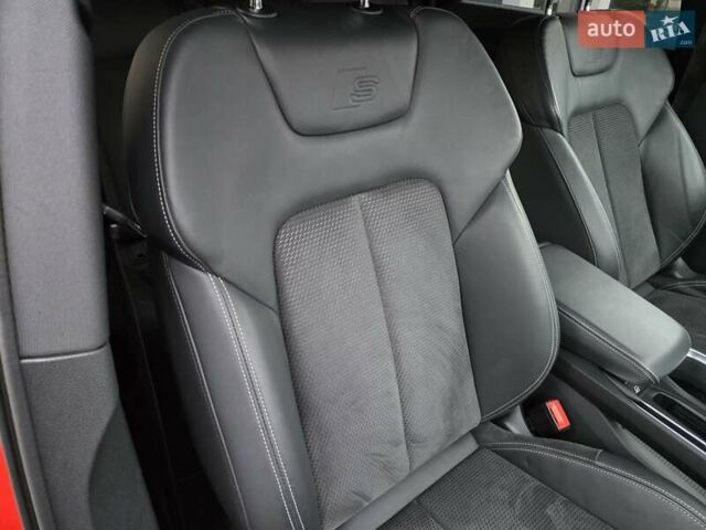 Червоний Ауді E-Tron, об'ємом двигуна 0 л та пробігом 130 тис. км за 35888 $, фото 42 на Automoto.ua