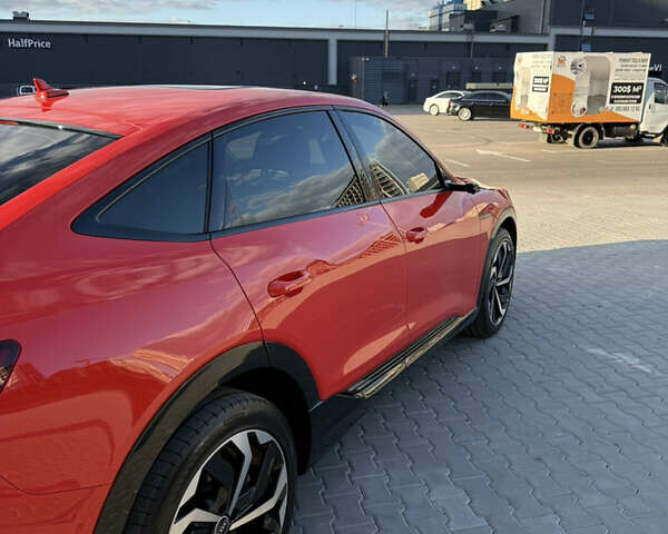 Красный Ауди E-Tron, объемом двигателя 0 л и пробегом 53 тыс. км за 43500 $, фото 2 на Automoto.ua