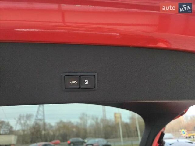 Червоний Ауді E-Tron, об'ємом двигуна 0 л та пробігом 130 тис. км за 35888 $, фото 49 на Automoto.ua