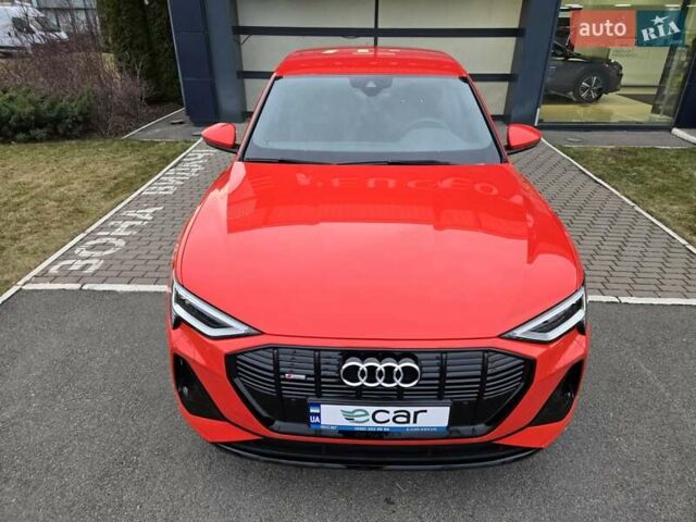 Червоний Ауді E-Tron, об'ємом двигуна 0 л та пробігом 130 тис. км за 35888 $, фото 3 на Automoto.ua