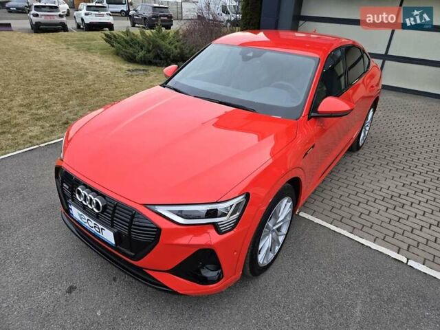 Червоний Ауді E-Tron, об'ємом двигуна 0 л та пробігом 130 тис. км за 35888 $, фото 2 на Automoto.ua