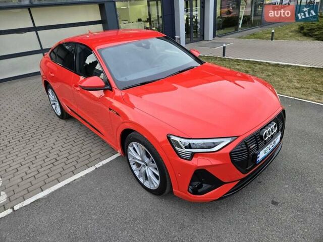 Червоний Ауді E-Tron, об'ємом двигуна 0 л та пробігом 130 тис. км за 35888 $, фото 8 на Automoto.ua