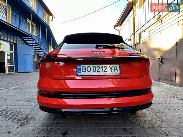 Красный Ауди E-Tron, объемом двигателя 0 л и пробегом 23 тыс. км за 45000 $, фото 10 на Automoto.ua
