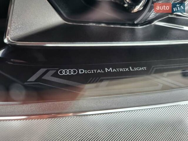 Червоний Ауді E-Tron, об'ємом двигуна 0 л та пробігом 51 тис. км за 46888 $, фото 32 на Automoto.ua