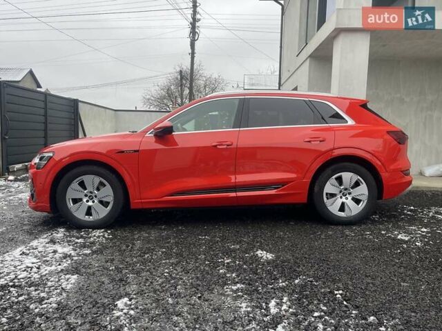 Червоний Ауді E-Tron, об'ємом двигуна 0 л та пробігом 68 тис. км за 33600 $, фото 3 на Automoto.ua