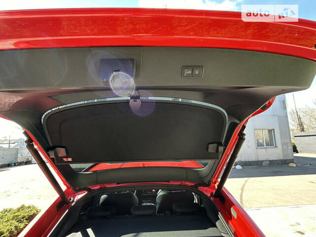 Червоний Ауді E-Tron, об'ємом двигуна 0 л та пробігом 35 тис. км за 48900 $, фото 34 на Automoto.ua