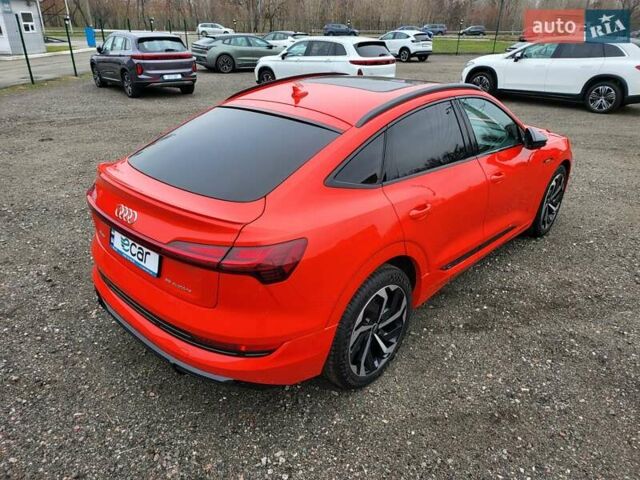 Червоний Ауді E-Tron, об'ємом двигуна 0 л та пробігом 51 тис. км за 46888 $, фото 17 на Automoto.ua