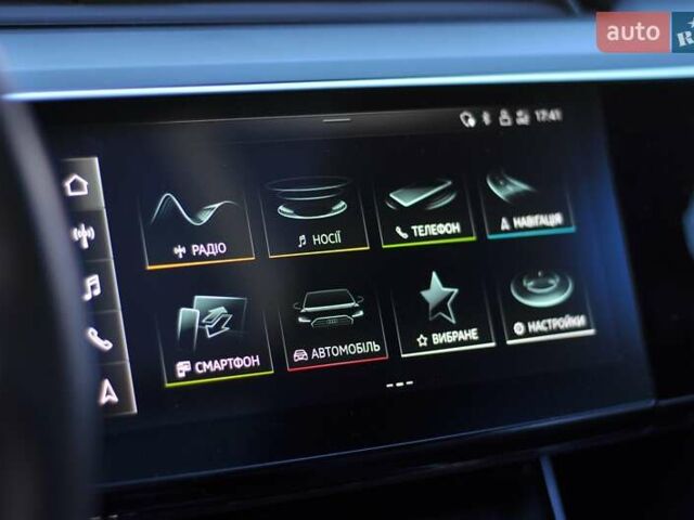 Красный Ауди E-Tron, объемом двигателя 0 л и пробегом 44 тыс. км за 32000 $, фото 17 на Automoto.ua