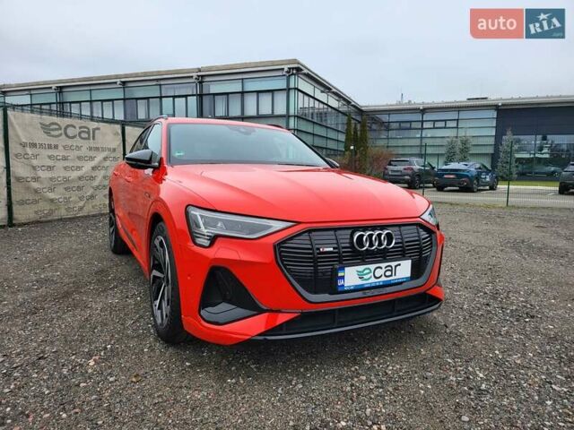 Червоний Ауді E-Tron, об'ємом двигуна 0 л та пробігом 51 тис. км за 46888 $, фото 7 на Automoto.ua