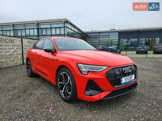 Червоний Ауді E-Tron, об'ємом двигуна 0 л та пробігом 51 тис. км за 46888 $, фото 8 на Automoto.ua