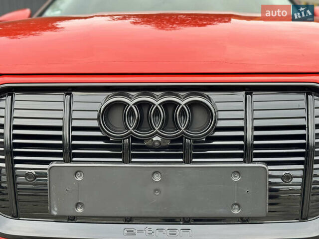 Красный Ауди E-Tron, объемом двигателя 0 л и пробегом 59 тыс. км за 37900 $, фото 20 на Automoto.ua