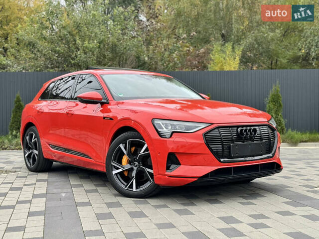 Красный Ауди E-Tron, объемом двигателя 0 л и пробегом 59 тыс. км за 37900 $, фото 18 на Automoto.ua