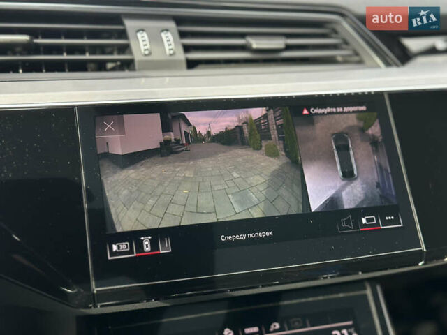 Красный Ауди E-Tron, объемом двигателя 0 л и пробегом 36 тыс. км за 48499 $, фото 70 на Automoto.ua