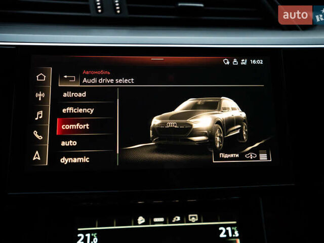 Червоний Ауді E-Tron, об'ємом двигуна 0 л та пробігом 175 тис. км за 28400 $, фото 93 на Automoto.ua