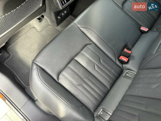 Красный Ауди E-Tron, объемом двигателя 0 л и пробегом 36 тыс. км за 48499 $, фото 78 на Automoto.ua