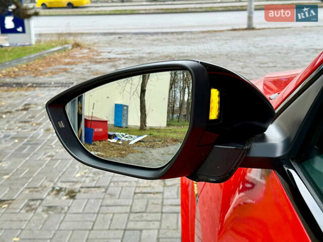 Красный Ауди E-Tron, объемом двигателя 0 л и пробегом 37 тыс. км за 49500 $, фото 32 на Automoto.ua