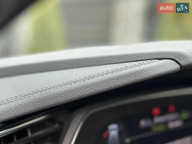 Красный Ауди E-Tron, объемом двигателя 0 л и пробегом 36 тыс. км за 48499 $, фото 71 на Automoto.ua