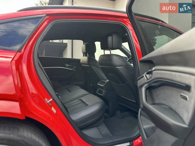 Красный Ауди E-Tron, объемом двигателя 0 л и пробегом 36 тыс. км за 48499 $, фото 85 на Automoto.ua