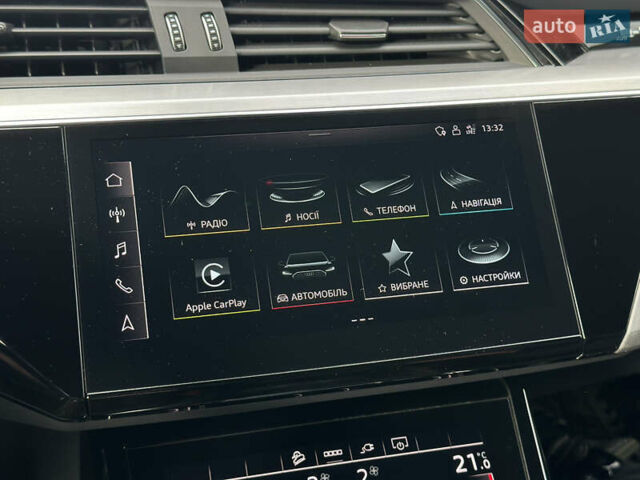 Ауди E-Tron 2022 в Луцке на Automoto.ua Красный Ауди E-Tron, объемом двигателя 0 л и пробегом 36 тыс. км за 48499 $, фото 63 на Automoto.ua