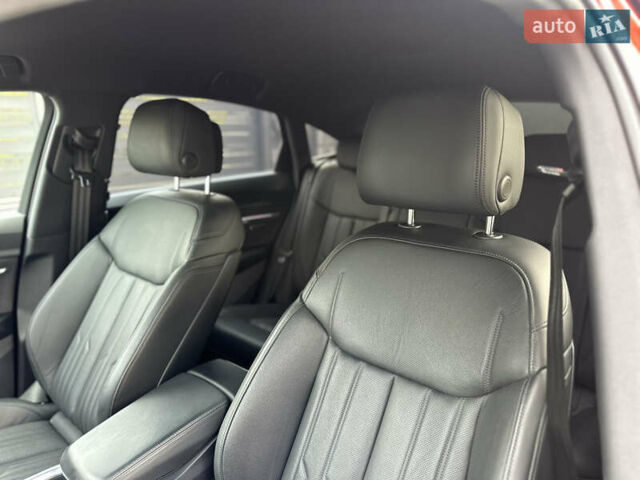 Ауди E-Tron 2022 в Луцке на Automoto.ua Красный Ауди E-Tron, объемом двигателя 0 л и пробегом 36 тыс. км за 48499 $, фото 51 на Automoto.ua