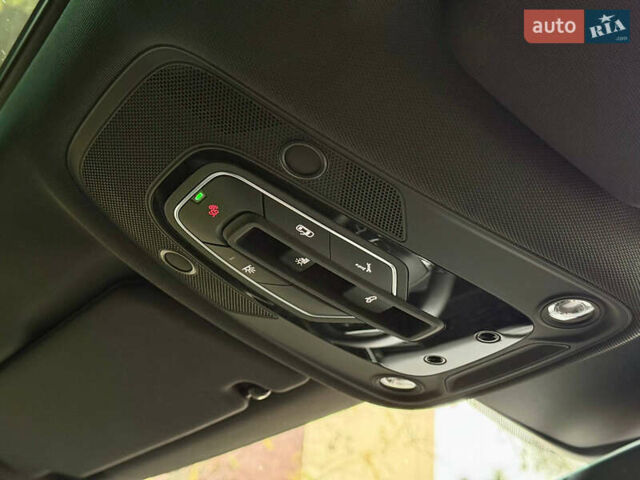 Красный Ауди E-Tron, объемом двигателя 0 л и пробегом 37 тыс. км за 49500 $, фото 67 на Automoto.ua