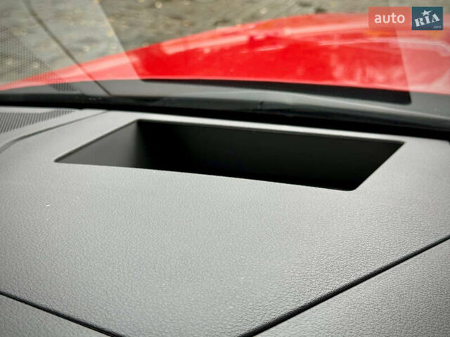 Красный Ауди E-Tron, объемом двигателя 0 л и пробегом 37 тыс. км за 49500 $, фото 66 на Automoto.ua