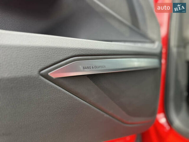 Ауди E-Tron 2022 в Луцке на Automoto.ua Красный Ауди E-Tron, объемом двигателя 0 л и пробегом 36 тыс. км за 48499 $, фото 44 на Automoto.ua