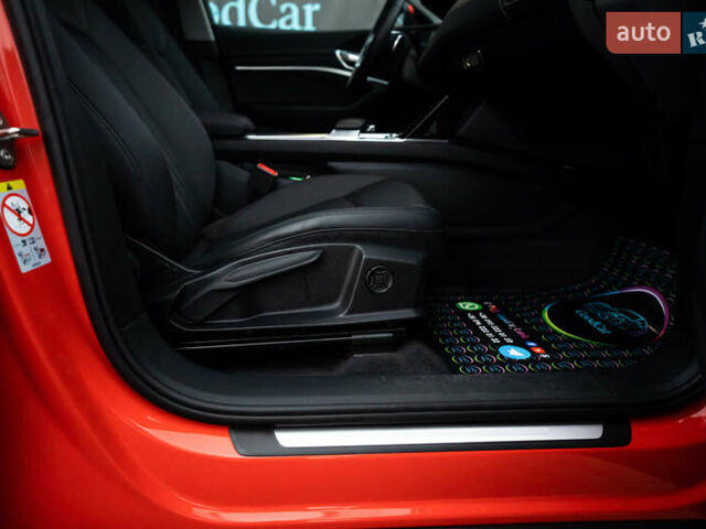 Червоний Ауді E-Tron, об'ємом двигуна 0 л та пробігом 175 тис. км за 28400 $, фото 29 на Automoto.ua