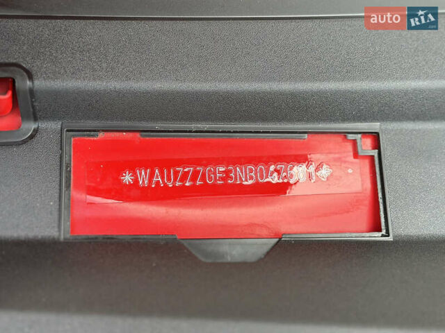 Красный Ауди E-Tron, объемом двигателя 0 л и пробегом 36 тыс. км за 48499 $, фото 99 на Automoto.ua