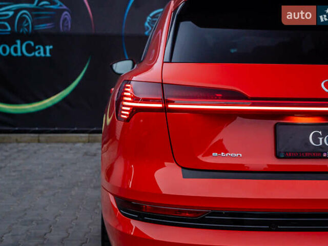 Червоний Ауді E-Tron, об'ємом двигуна 0 л та пробігом 175 тис. км за 28400 $, фото 52 на Automoto.ua